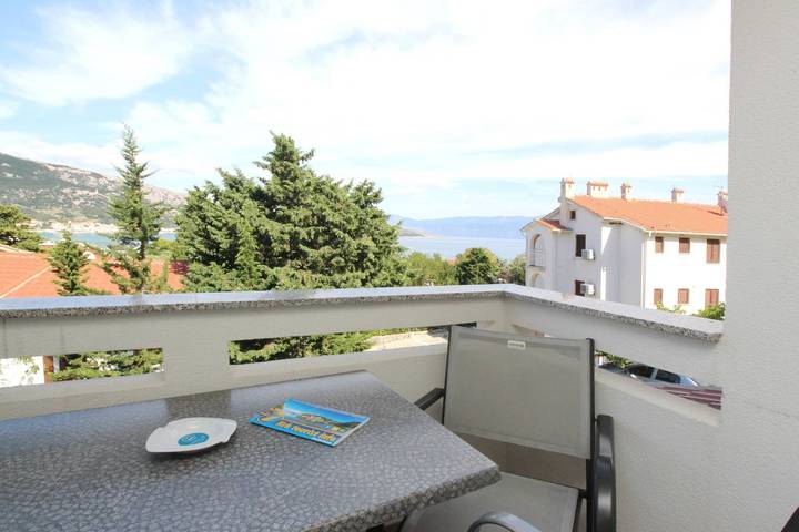 Ferienwohnung für 4 Personen, mit Balkon/Terrasse, mit Haustier in Baska - 3