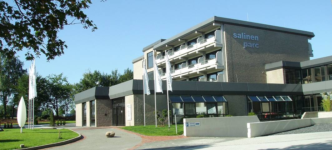 Ferienwohnung für 2 Personen, mit Seeblick und Balkon in Erwitte