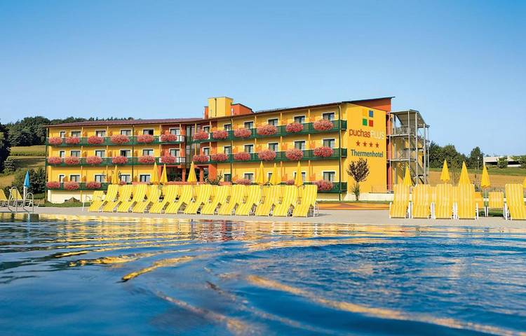 Hotel für 2 Personen, mit Balkon und Whirlpool sowie Terrasse und Garten in Stegersbach