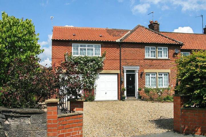 Holiday rental for 8 people, with garden, with pets in Helmsley