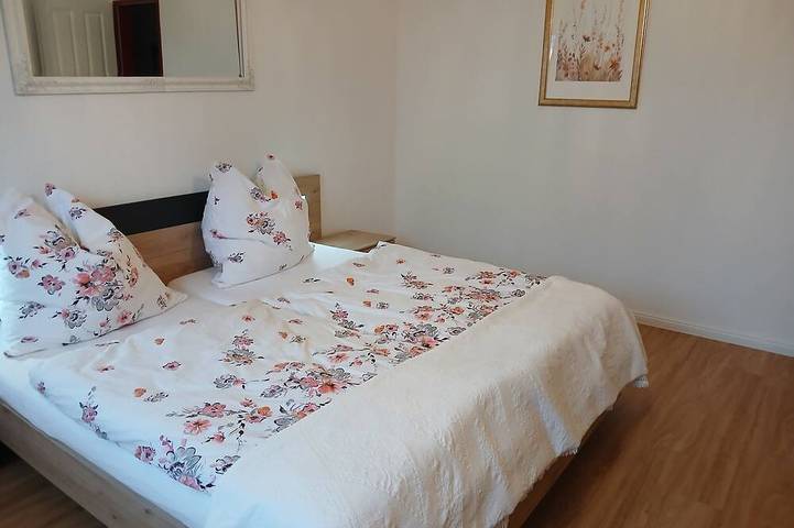 Ferienhaus für 4 Personen, mit Terrasse und Garten in Sande - 3