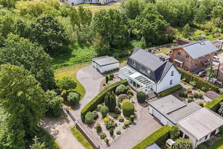 Ferienwohnung für 4 Personen, mit Seeblick und Garten sowie Sauna - 1