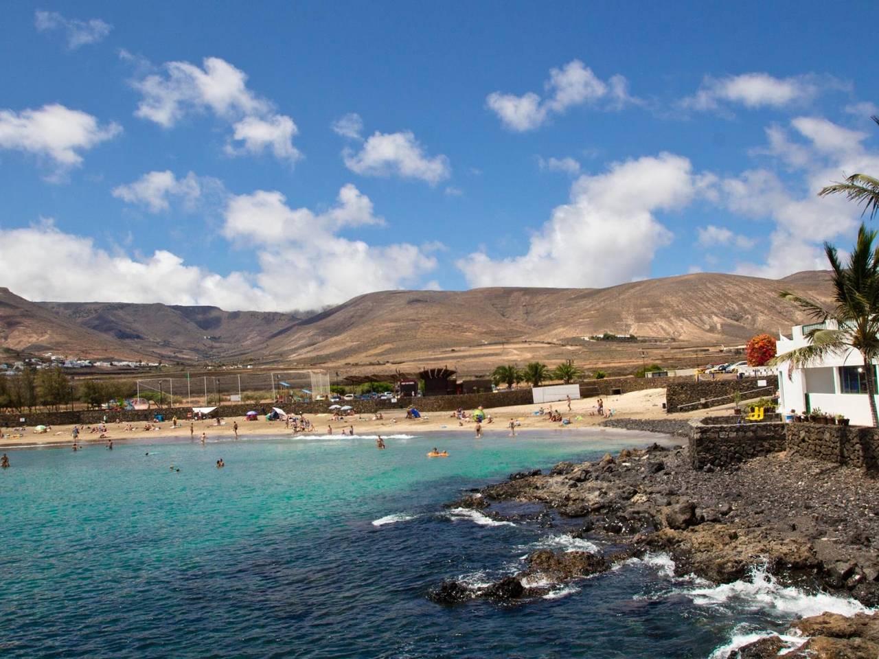 Appartement entier, Appartement avec terrasse privée, parking gratuit et vue mer à Punta Mujeres in Punta de las Mujeres, Haría