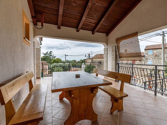 Ferienhaus für 7 Personen, mit Terrasse und Pool sowie Garten in Kosinozici - 4