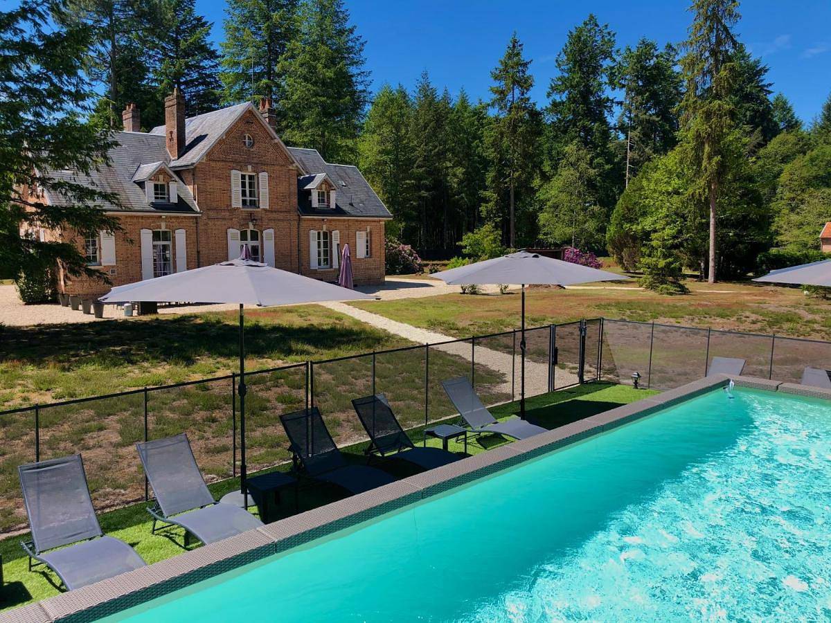 Seven-Bedroom House in Nouan-le-Fuzelier, Sologne