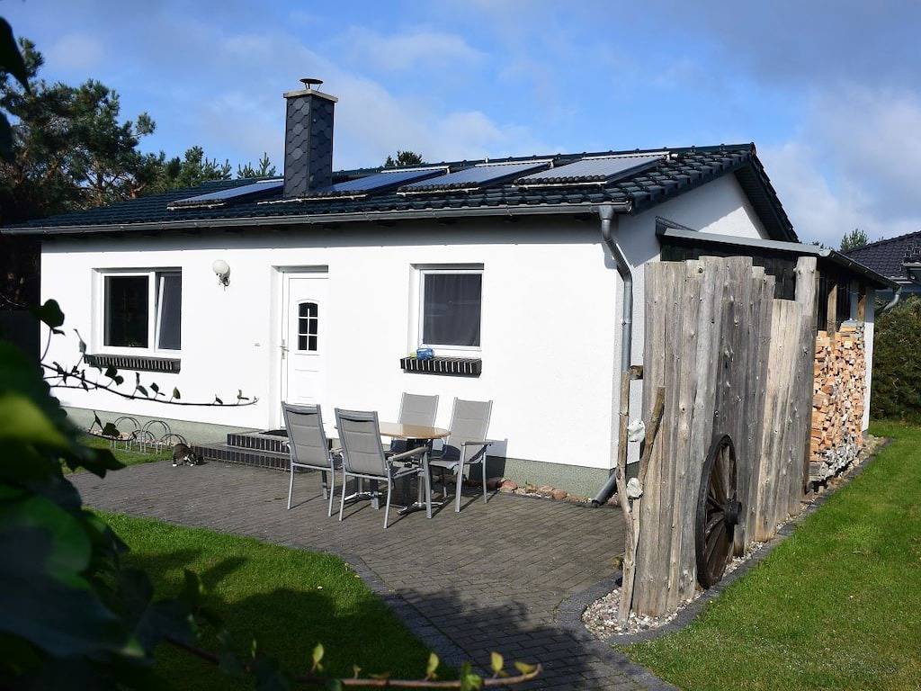 Huenergott-Haus|| in Pruchten, Vorpommern-Rügen