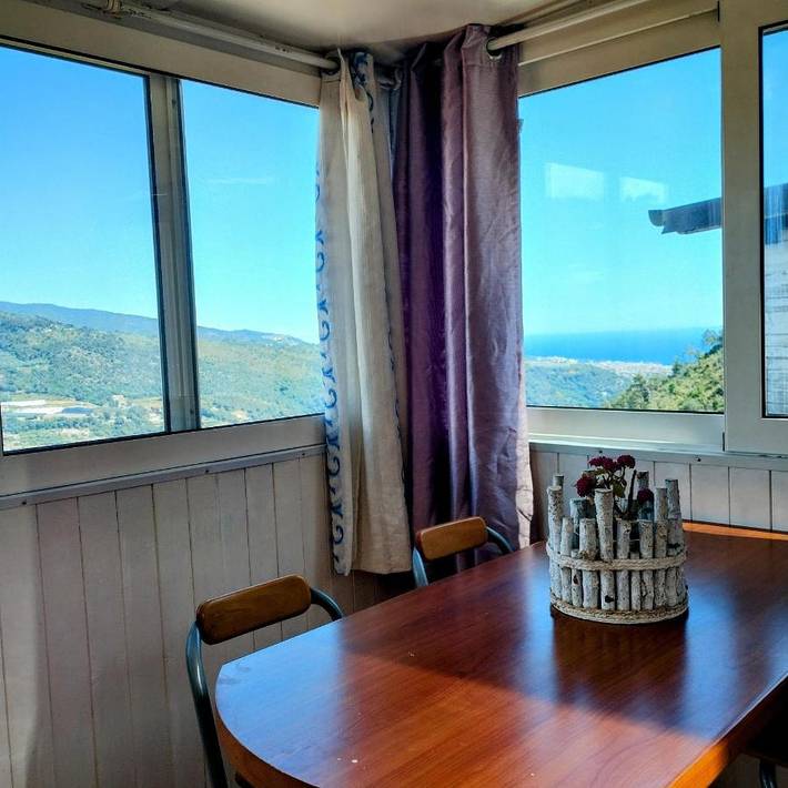 Location de vacances pour 4 personnes, avec terrasse et jacuzzi à Camporosso - 2
