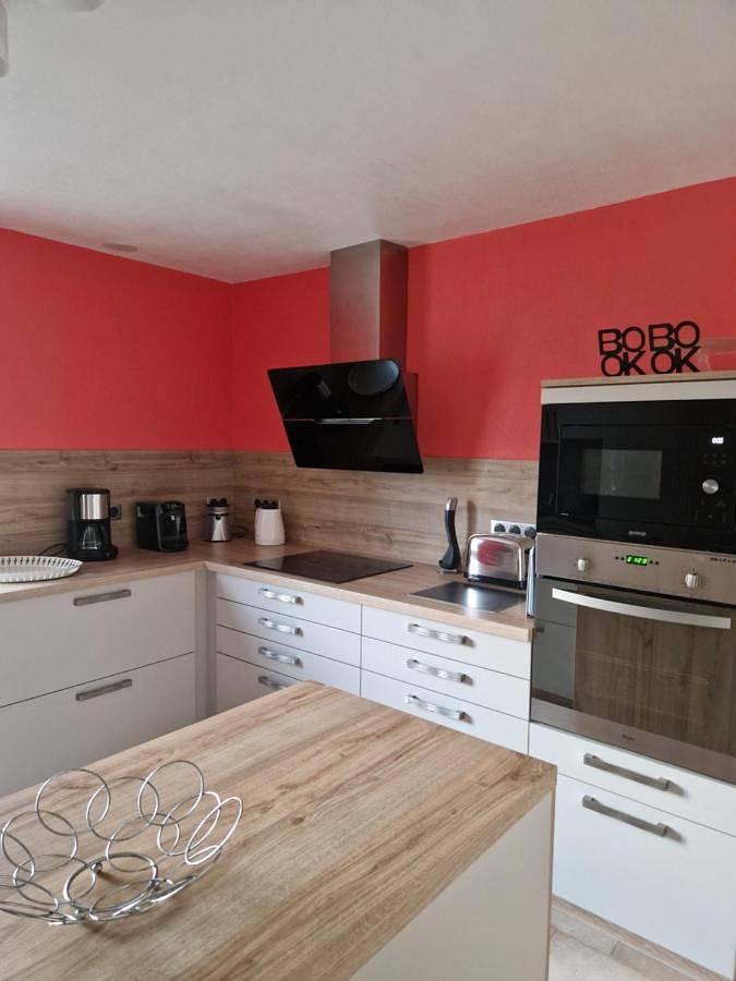 Three-Bedroom House in Cœur-de-la-Vallée, Parc naturel régional de la Montagne de Reims