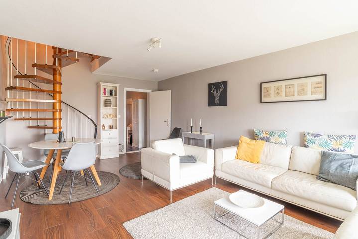 Ferienwohnung für 3 Personen, mit Balkon in Strande