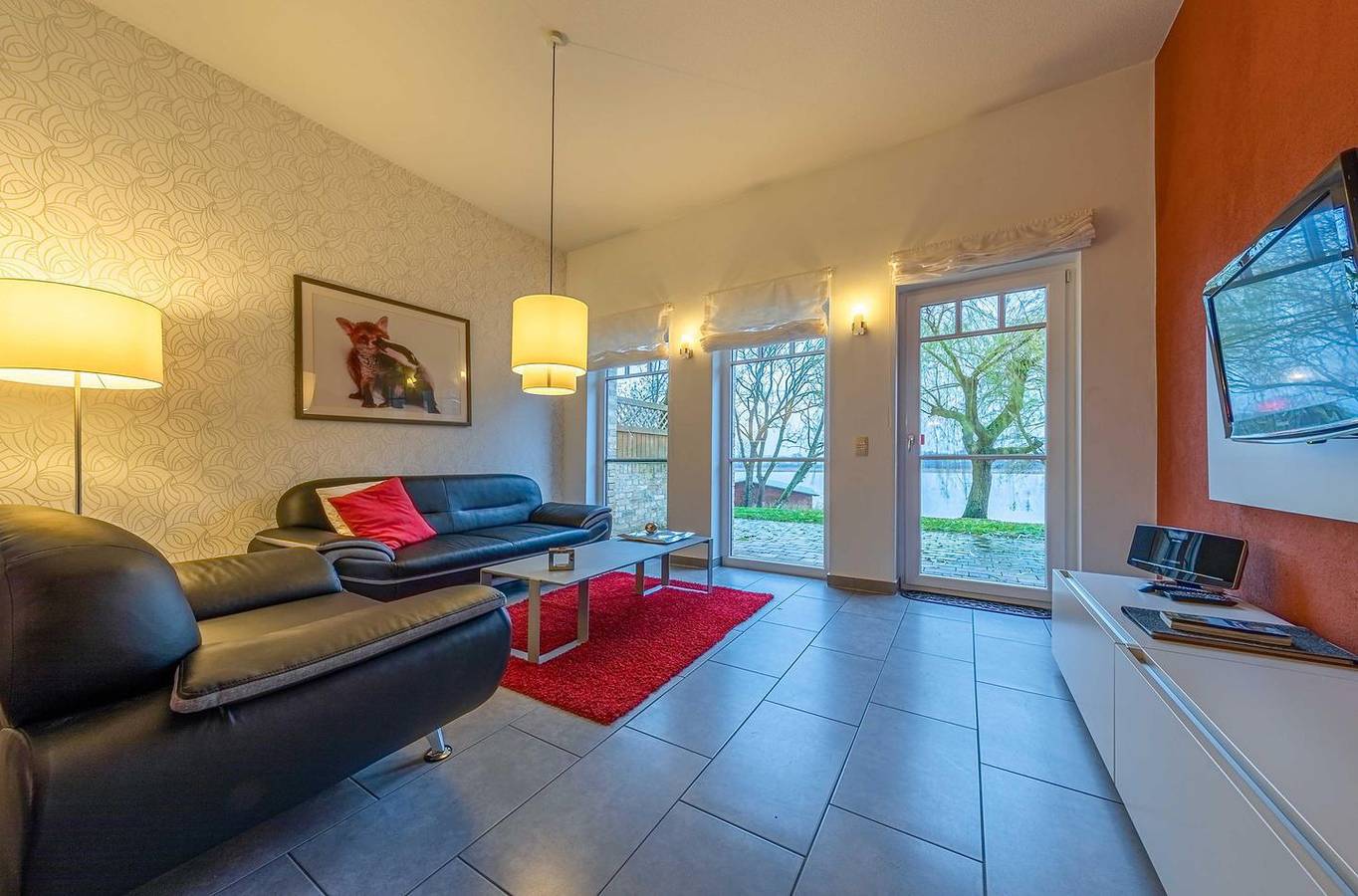 Ganze Wohnung, Ferienapartment „Haubentaucher“ mit Terrasse in Jabel an der Müritz in Jabel, Naturpark Nossentiner/Schwinzer Heide