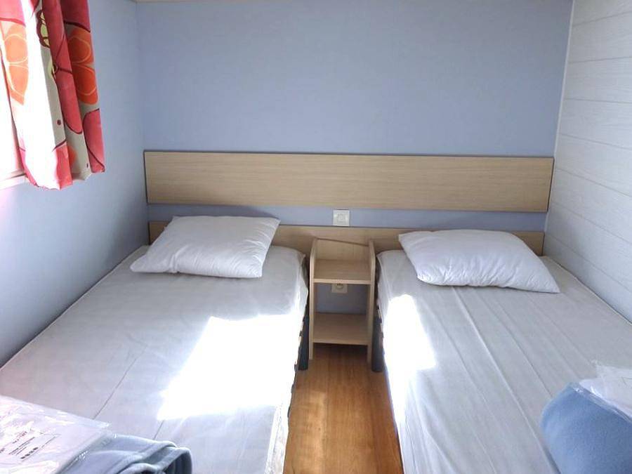 Camping Le Mas des Lavandes - Mobilhome 5 personnes - Classic 2 chambres D - non climatisé in Sérignan, Côte méditerranéenne (France)