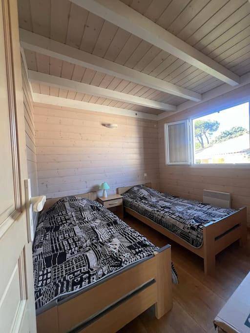 Chalet pour 4 personnes, avec terrasse à Gassin - 3