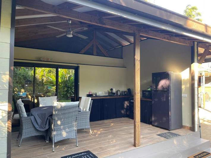 Gîte pour 4 personnes, avec vue ainsi que jardin et piscine dans Taravao - 4