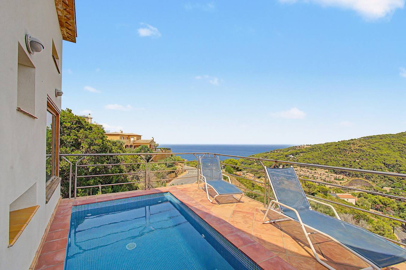 Holiday Home 'Mas Mato 4' with Sea View, Private Pool and Wi-Fi in Sa Riera, Begur