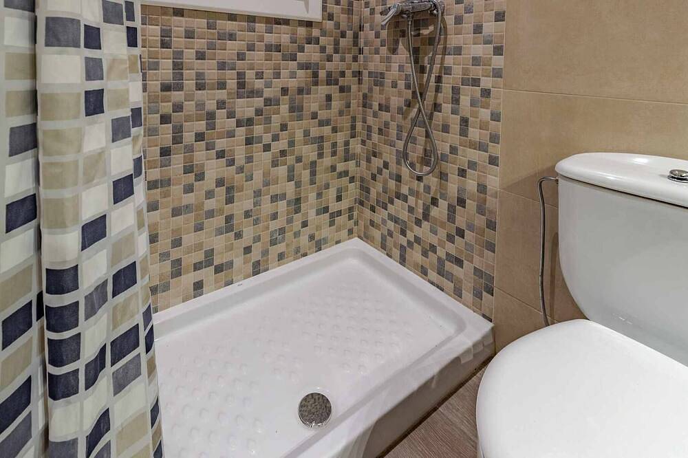 Entire apartment, 27.70 Polcent 8 S'Agaró Apartment close to the beach in Sant Feliu de Guíxols, Costa Brava