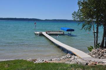Vacation House for 16 Guests in Lake Michigan, Torch Lake, Picture 4