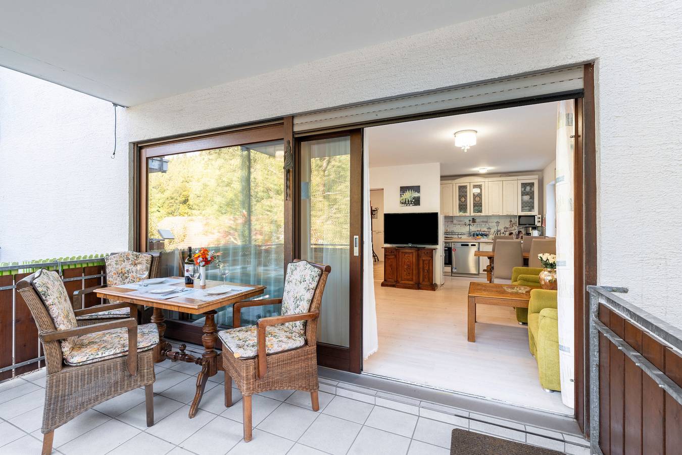 Ganze Wohnung, Ferienwohnung 'Rosa 2' mit Balkon und Wi-Fi in Bad Herrenalb, Nordschwarzwald
