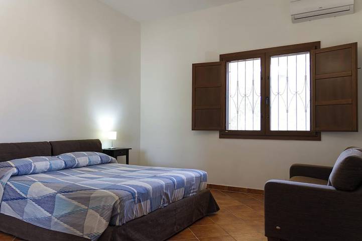 Location de vacances pour 4 personnes, avec jacuzzi ainsi que jardin et terrasse à Mesagne - 2