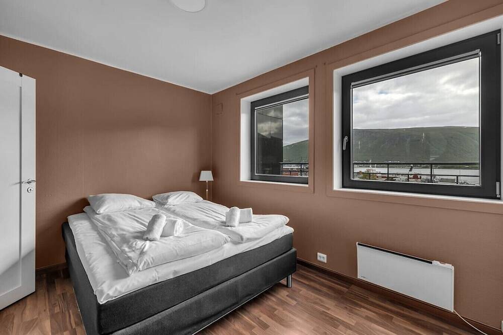 Ganze Wohnung, Northstay - City Center Terrace w/Mtn View in Tromsø