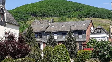 Ferienwohnung für 4 Personen, mit Garten in Zell (Mosel)