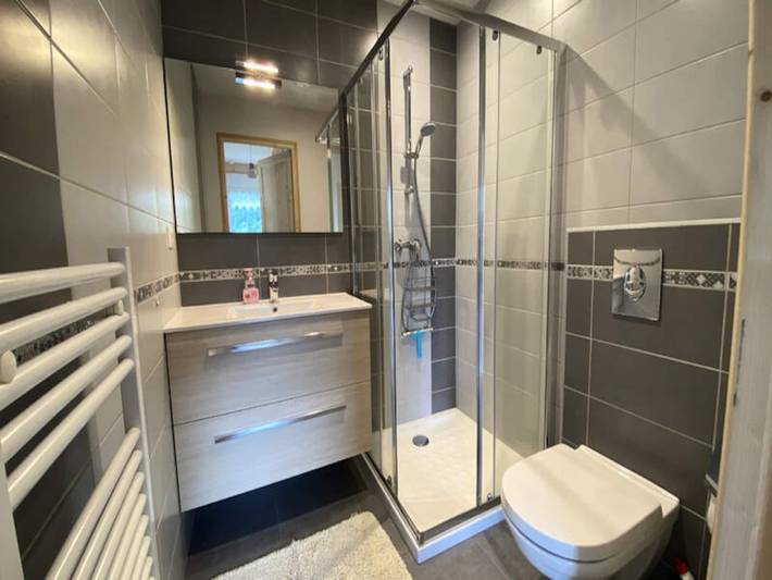 Appartement de vacances pour 10 personnes, avec terrasse dans le Cantal - 4