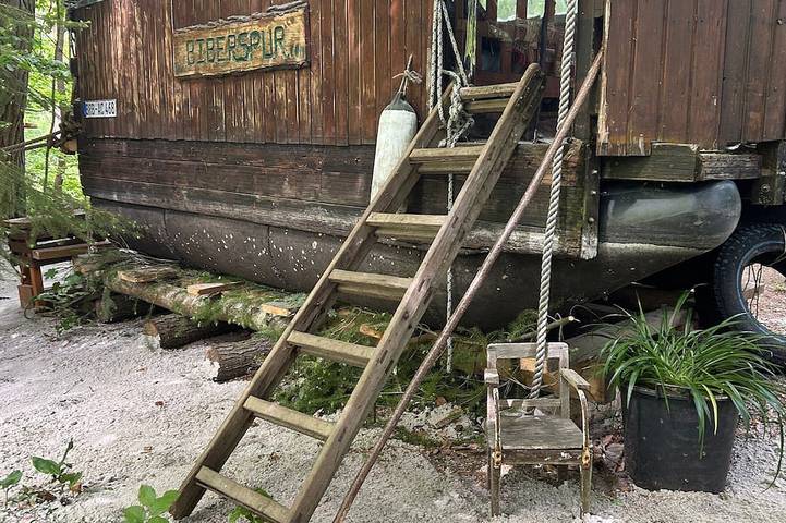 Hausboot für 2 Personen, mit Garten und Balkon in Sachsen-Anhalt