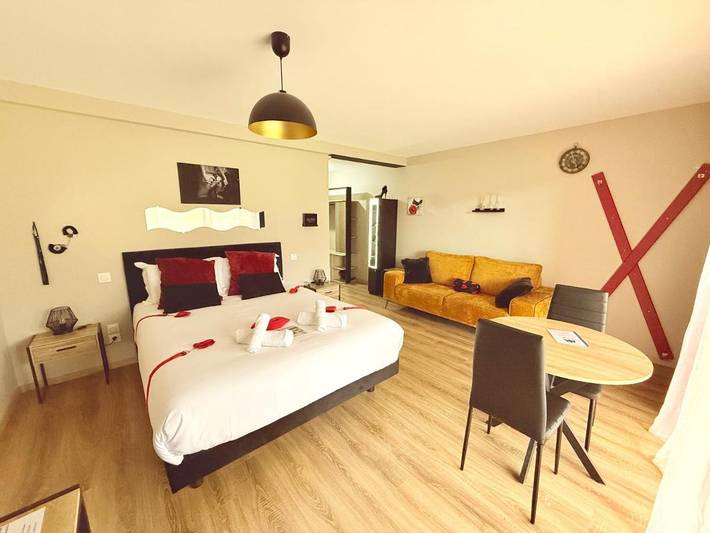 Chambre d’hôte pour 4 personnes, avec jardin et jacuzzi, animaux acceptés dans les Alpes-de-Haute-Provence - 3