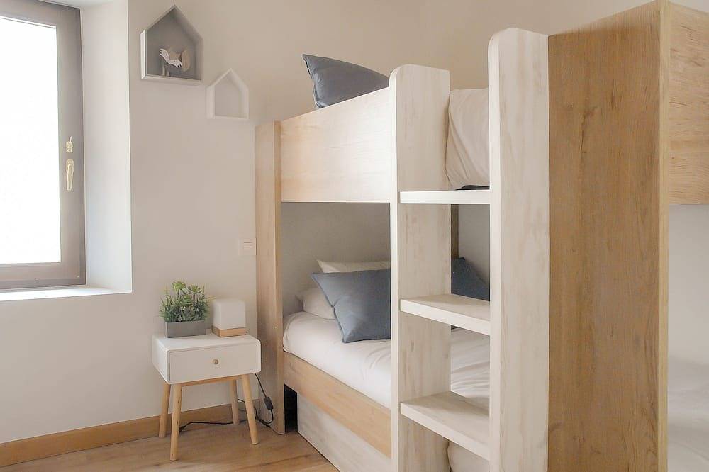 Entire apartment, Elegant fit. p/4 in Burgos Cathedral w/ Wifi in Burgos, Burgos Province
