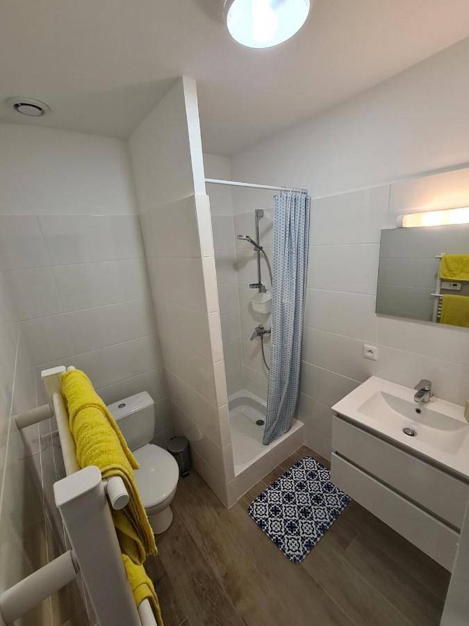 Appartement entier, One-Bedroom Apartment in Lamalou-les-Bains, Région de Béziers