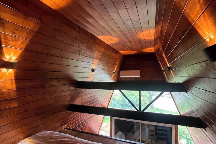 Gîte pour 4 personnes, avec terrasse et jacuzzi dans Villampuy - 2
