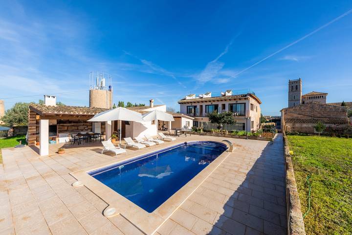 Casa de vacaciones para 16 personas, con jardín, Se admiten mascotas en Mallorca - 2