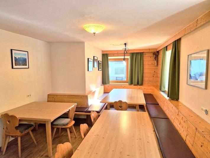 Ferienhaus für 25 Personen, mit Terrasse im Pitztal - 2