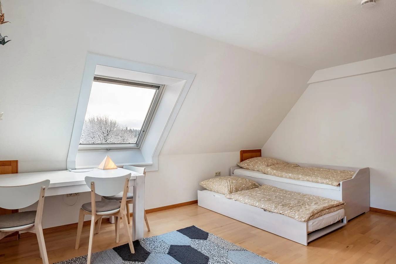 Ganze Wohnung, Apartment 'Haus Doktor Saeltzer bis 13 Personen' mit Bergblick, Garten & Wlan in Suedlicher Schwarzwald, Lenzkirch