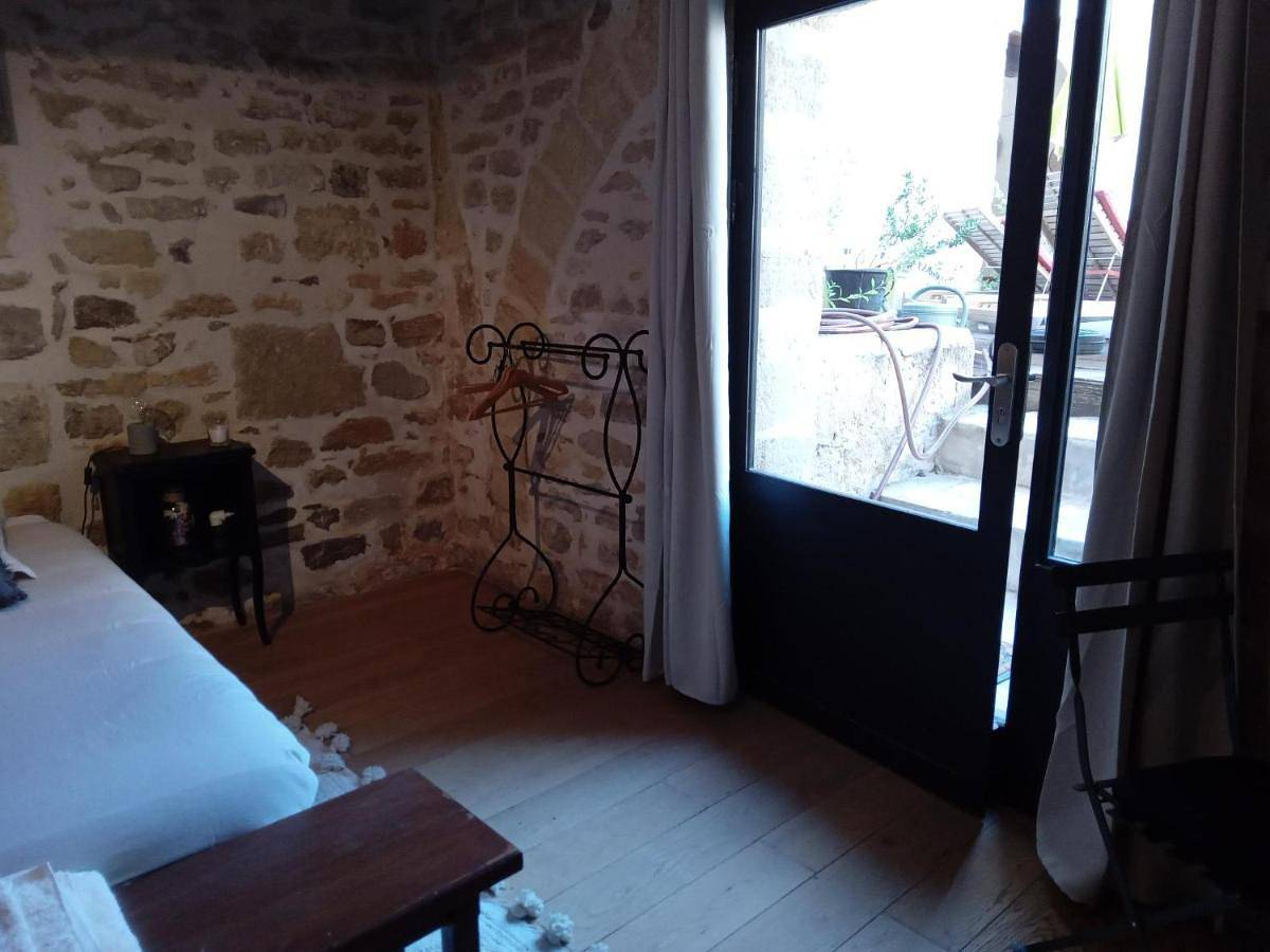 Double Room in Gallargues-le-Montueux, Côte méditerranéenne (France)