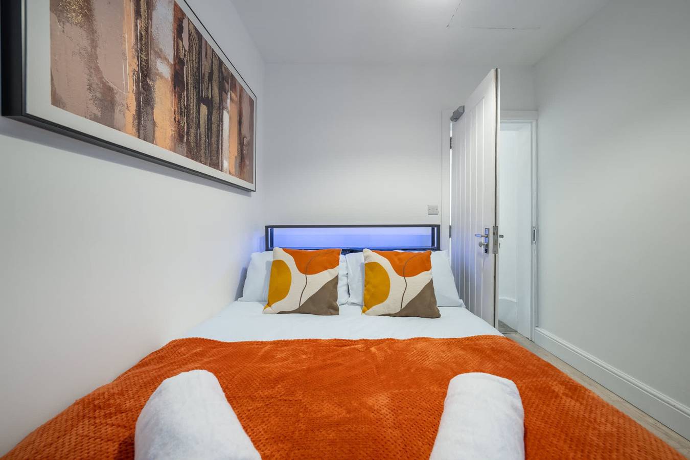 Entire apartment, Contractors  Families  Large groups in Swindon, North Wessex Downs