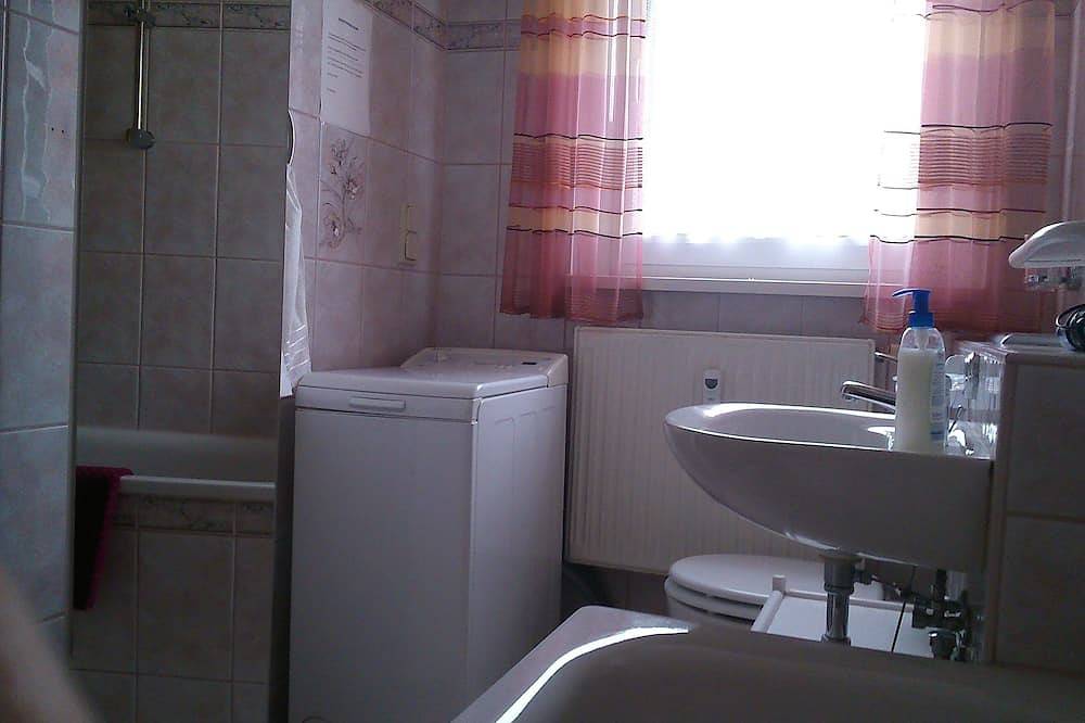 Ganze Wohnung, Fewo Anna in der Park-und Schloßstadt Greiz in Greiz, Region Greiz