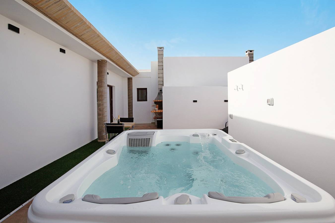 Ganze Wohnung, Ferienwohnung "Crepusculo" mit Bergblick, Terrasse & Wlan in Tesjuates, Puerto del Rosario