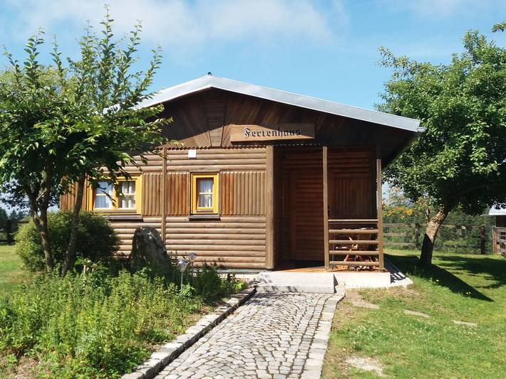Ferienhaus für 5 Personen, mit Balkon und Terrasse in Neureichenau