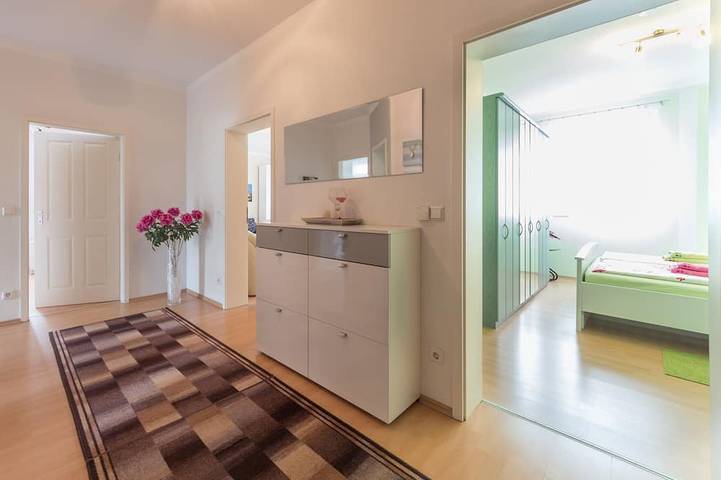 Appartamento intero, Confortevole appartamento nel centro di Dresda in Prohlis, Dresda