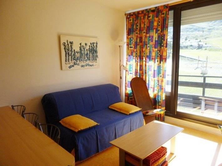Apartamento entero, Apartamento para 6 personas con balcón, acceso a pistas, aparcamiento y guardaesquís in La Pierre Saint-Martin, Arette