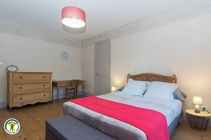 Location de vacances pour 6 personnes, avec Jardin à Valbonnais - 4