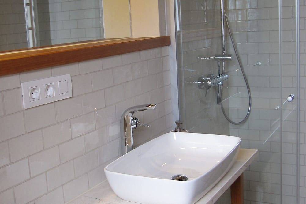 Magnificent property with lots of charm & comfort - private pool, fitness house, sauna in Puntagorda, La Palma North