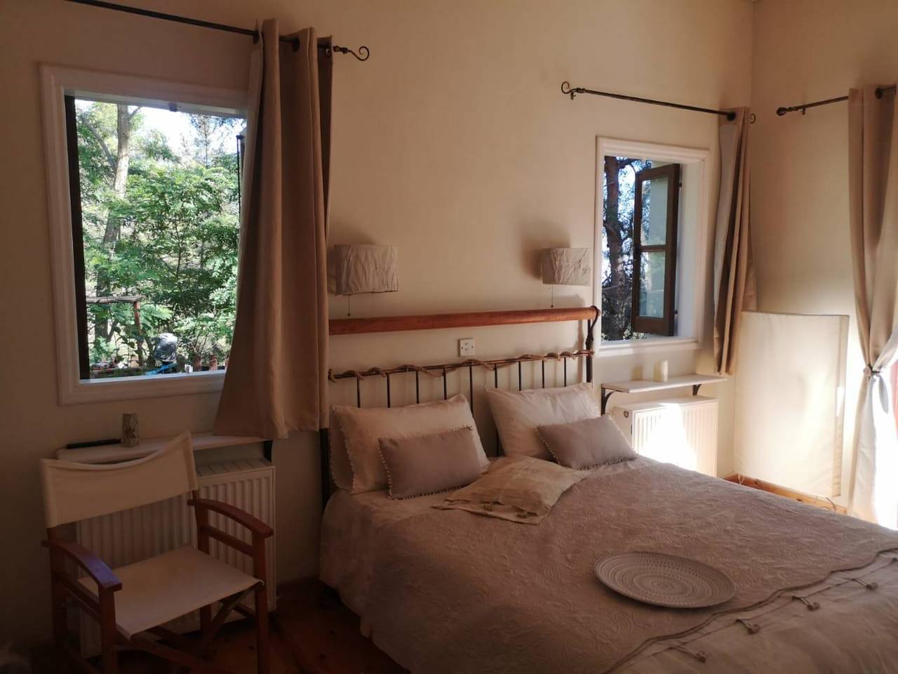 Villa Enriette - Panoramic Mountain Retreat in Pano Platres, Cyprus in Zuid Cyprus