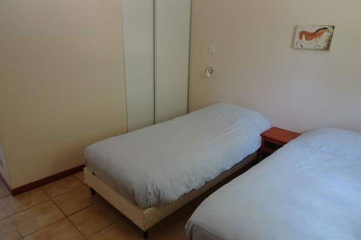 Location de vacances pour 6 personnes, avec jardin ainsi que terrasse et piscine à Auriac-du-Périgord - 3