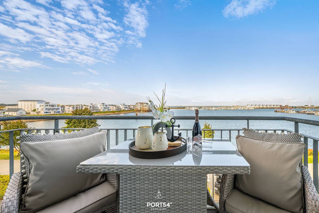 Ganze Wohnung, Enjoy - Stellplatz, Balkon, Grill, Waschmaschine, 1. Reihe am Wasser, Hafenblick in Olpenitz, Kappeln