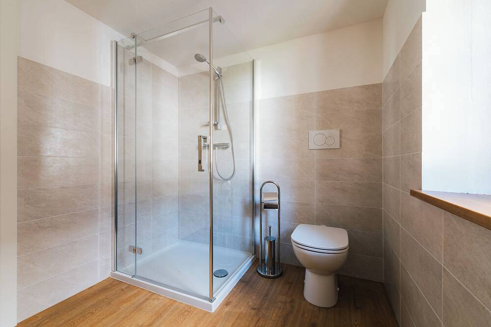 Ganze Wohnung, Five minutes from Caglieron Caves Park, apartment for families and couples. in Fregona, Südliche Karnische Alpen