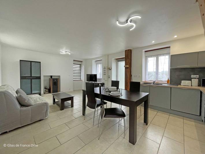 Gîte pour 4 personnes, avec terrasse dans Vélorail de la Suisse Normande