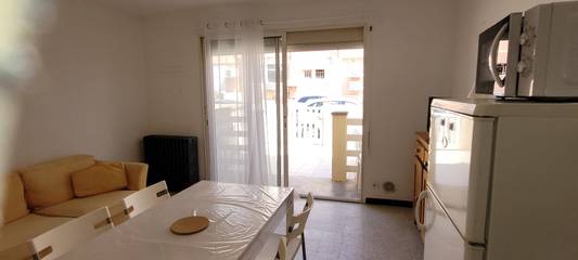 Gîte pour 2 personnes, avec balcon, adapté aux familles dans Plage de la Côte Vermeille