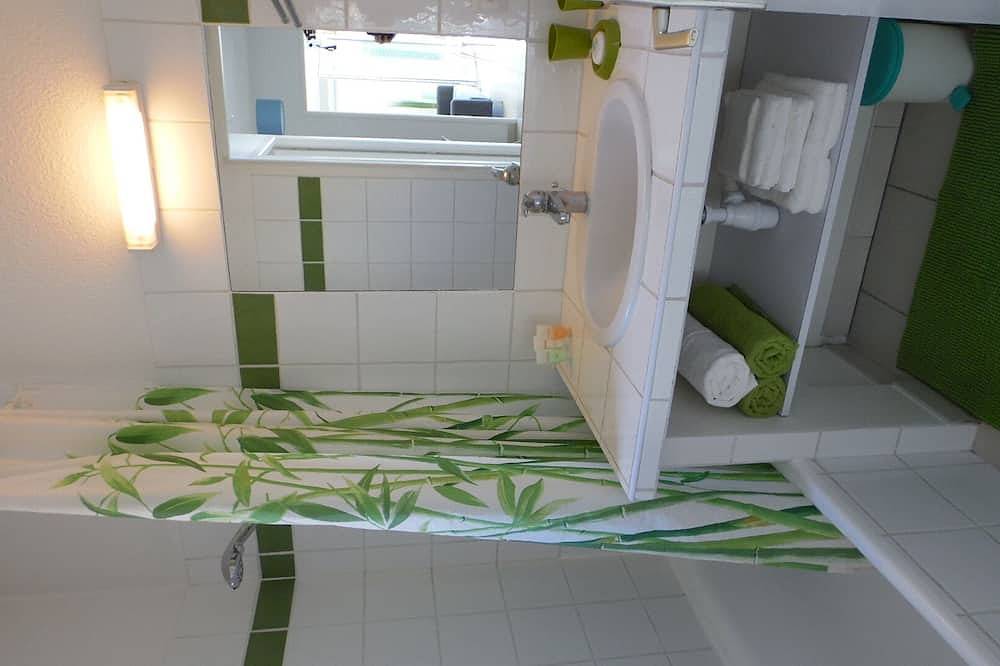 House 45 M² With Pool in Montboucher-sur-Jabron, Nyons region