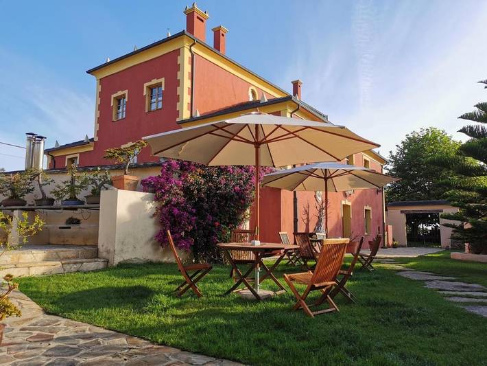 Casa rural para 2 personas, con jardín y vistas, Familias con niños en Mariña Oriental - 2